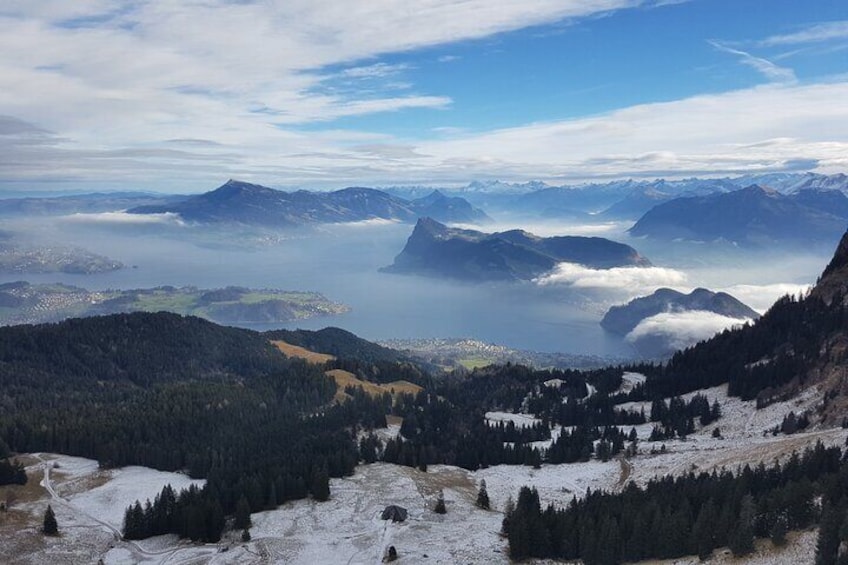 Mt.Pilatus Cableway Tour and 1-Hour Lake Cruise from Basel (Winter Edition)