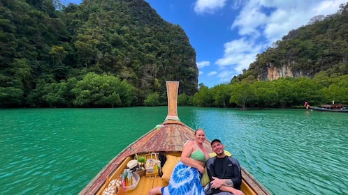 Krabi: Privat lyxbåt med lång stjärt till Hong Island