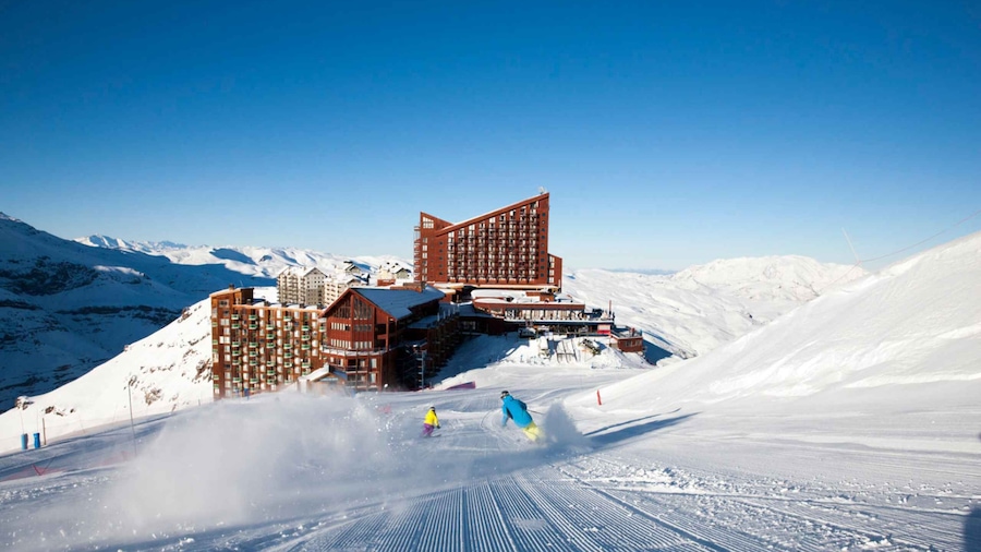 Santiago: Valle Nevado and Farellones Ski-Center Day Trip