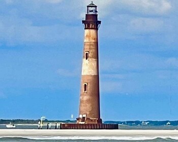 ออกจากเมือง! ทัวร์ประภาคาร ชายหาด และป้อมปราการ