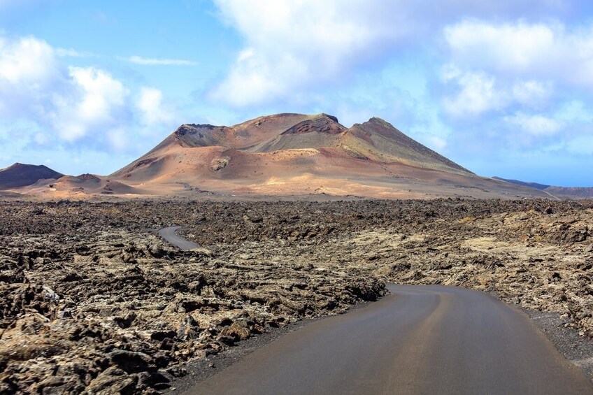 Lanzarote Volcanoes Tour departing from Fuerteventura