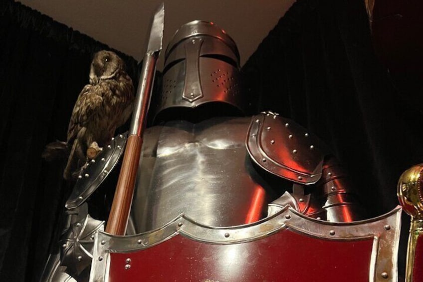A good knight out on the town!