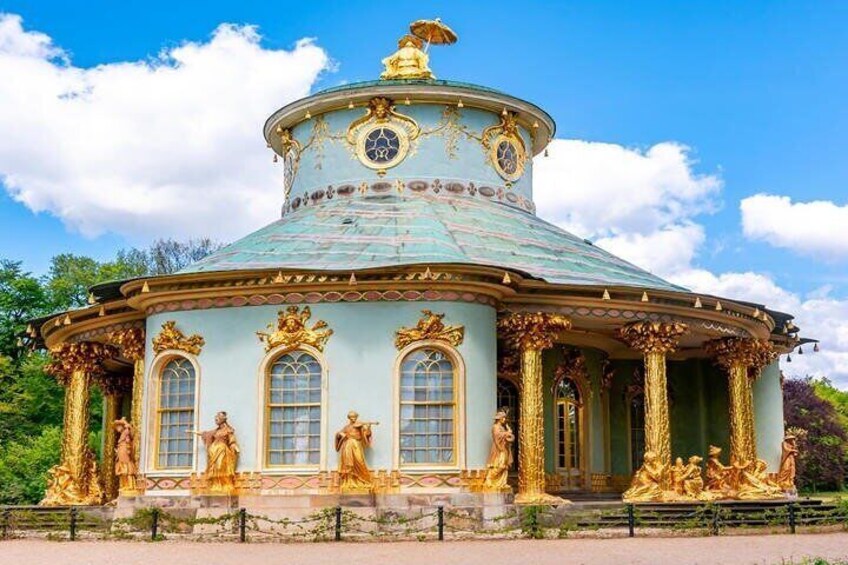 Panoramic Tour of Berlin, Sachsenhausen Concentration Camp and Potsdam