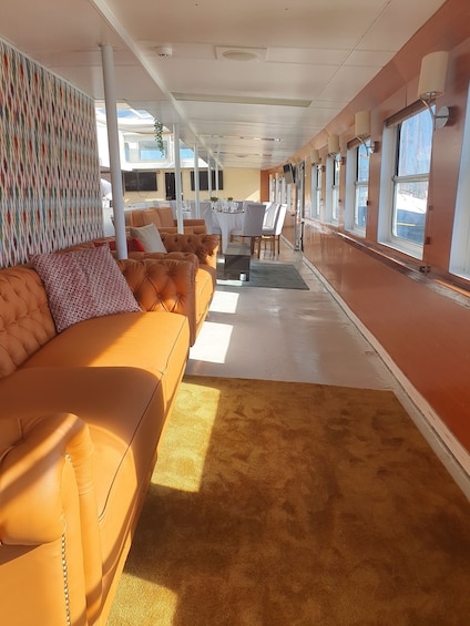 Picture 14 for Activity Lisbon: Tagus River Sunset Tour with Snacks and Drink