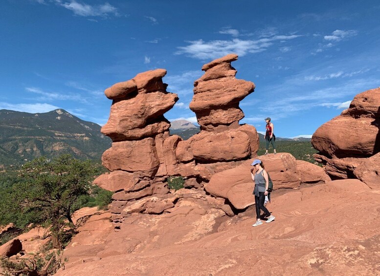 Picture 2 for Activity Colorado Springs: Garden of The Gods Classic Hiking Tour