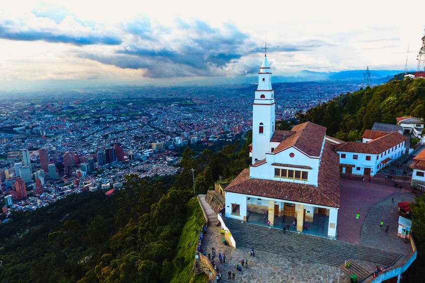 Picture 1 for Activity Monserrate Tour in Bogotá Including Tickets
