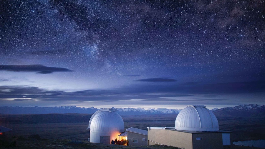 Picture 8 for Activity Lake Tekapo: Mount John Observatory Stargazing Tour