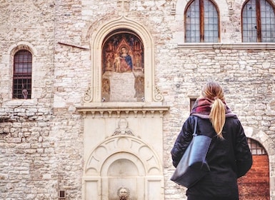 Gubbio : Visite à pied privée et dégustation de nourriture