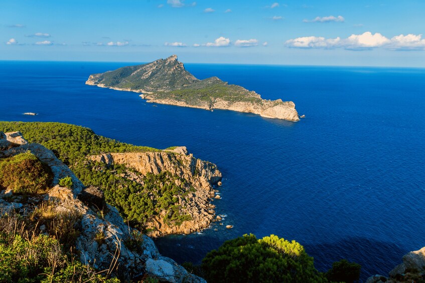Santa Ponta/Peguera: Dragonera Island Cruise with Swim Stop