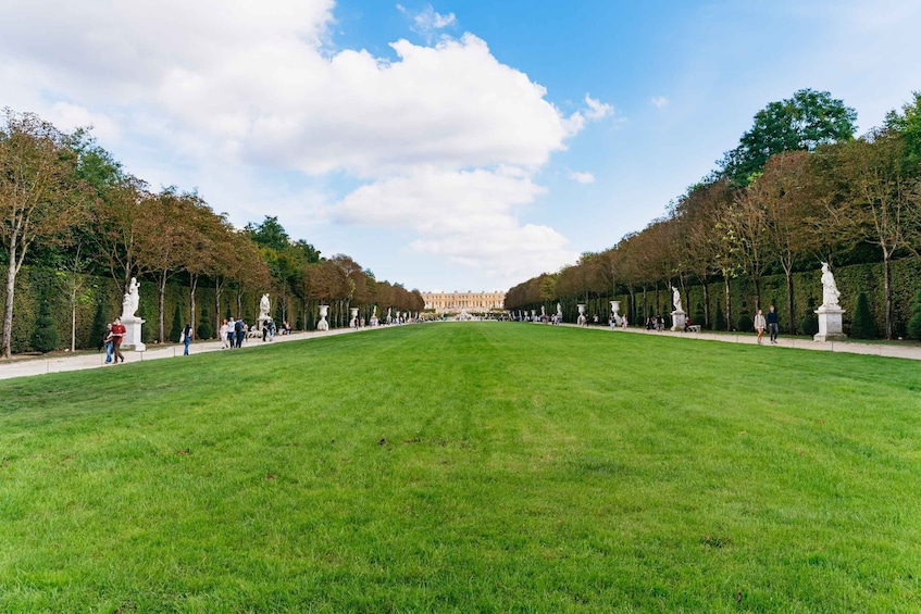 Picture 20 for Activity From Paris: Versailles Skip-the-Line Tour & Gardens Access
