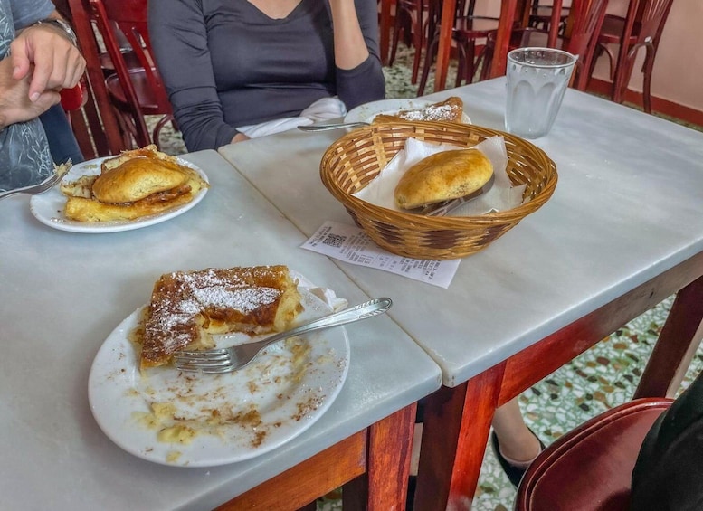 Ioannina: Traditional Food and Culture Walking Tour