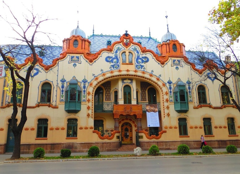 From Belgrade: Tour to Lake Palić, Subotica, & Sombor