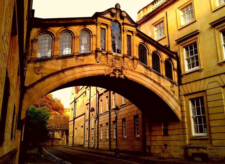 Picture 9 for Activity Oxford: Pre-Raphaelite Walking Tour with Exeter College