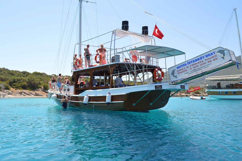 Picture 3 for Activity Bodrum: Orak or Black Island Boat Tour with Lunch