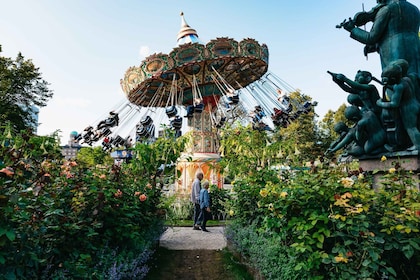 Copenaghen: Biglietto d'ingresso ai Giardini di Tivoli con corse illimitate