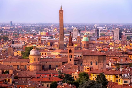 Milaan: privédagtrip naar Bologna met sightseeingtour