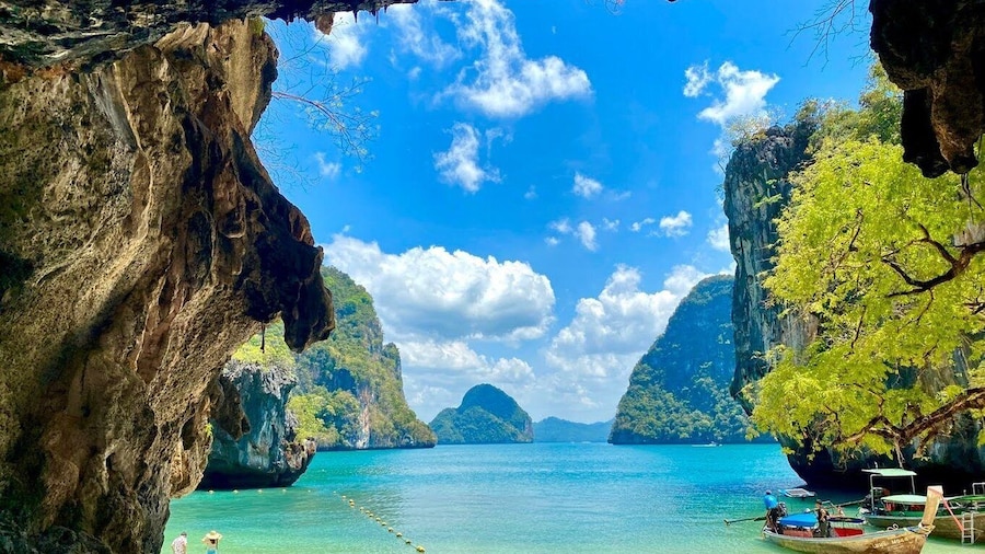 Krabi: Hong Islands Boat Tour with Panorama Viewpoint
