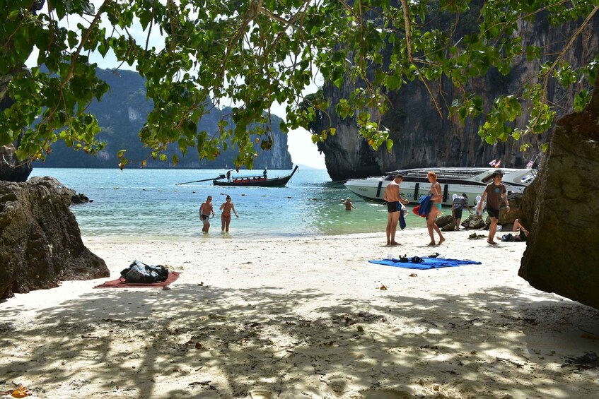 Picture 9 for Activity Krabi: Hong Islands Boat Tour with Panorama Viewpoint