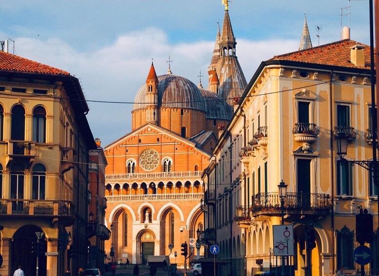 Padua: Private City Walking Tour & Scrovegni's Chapel Visit