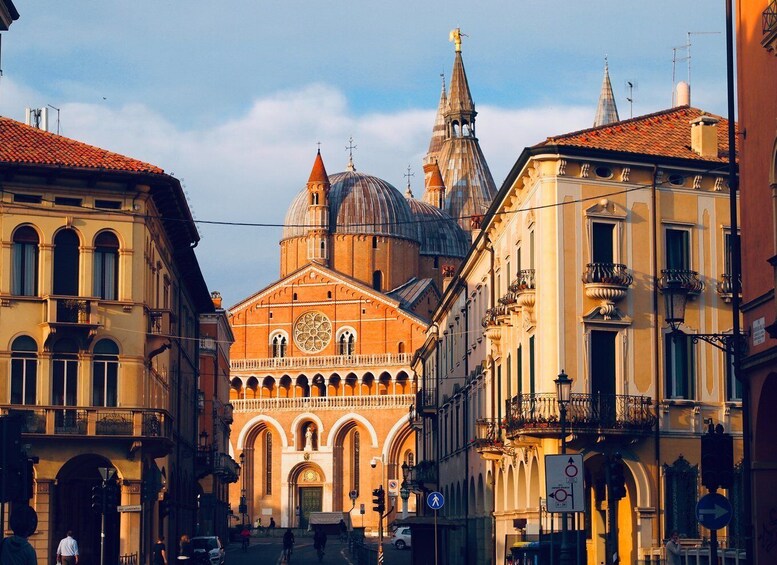 Padua: Private City Walking Tour & Scrovegni's Chapel Visit