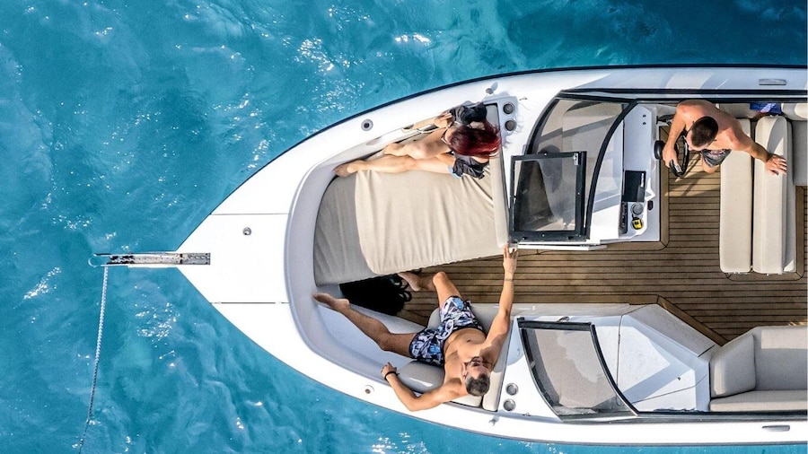 Zadar: Guided Tour to Ugljan, Osljak & Galevac by Speedboat