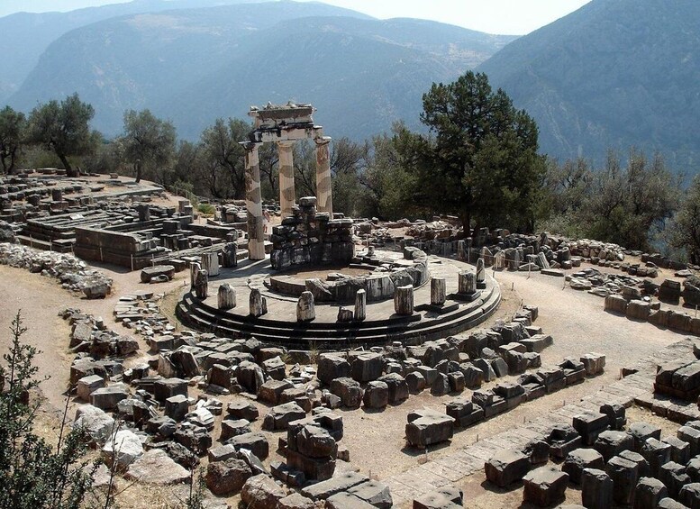 2 Day Private Tour Delphi & Meteora a Trip of a Lifetime