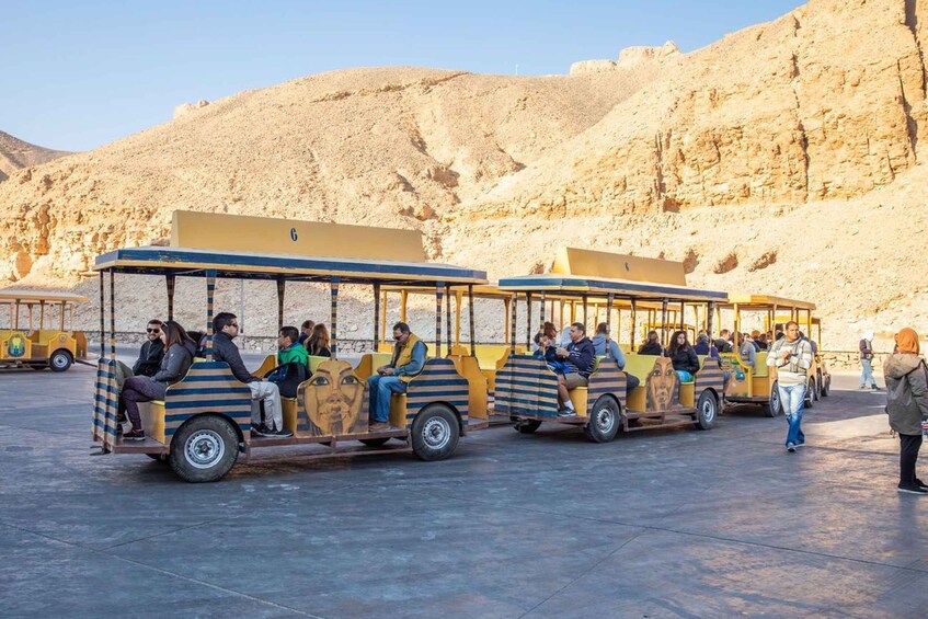 Picture 3 for Activity Hurghada: 2-Day Luxor Tour with Hotel, Balloon, & Boat Ride