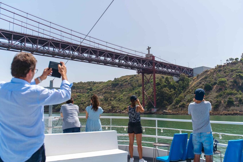 Picture 14 for Activity Lisbon: Tagus River Boat Tour with One Drink Included