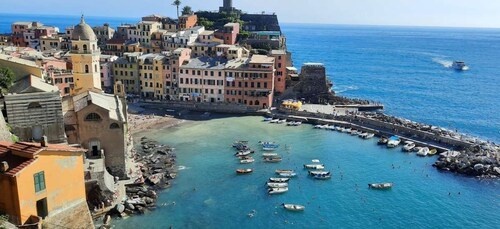 Montecatini Terme: Cinque Terre Guided Tour with Pickup