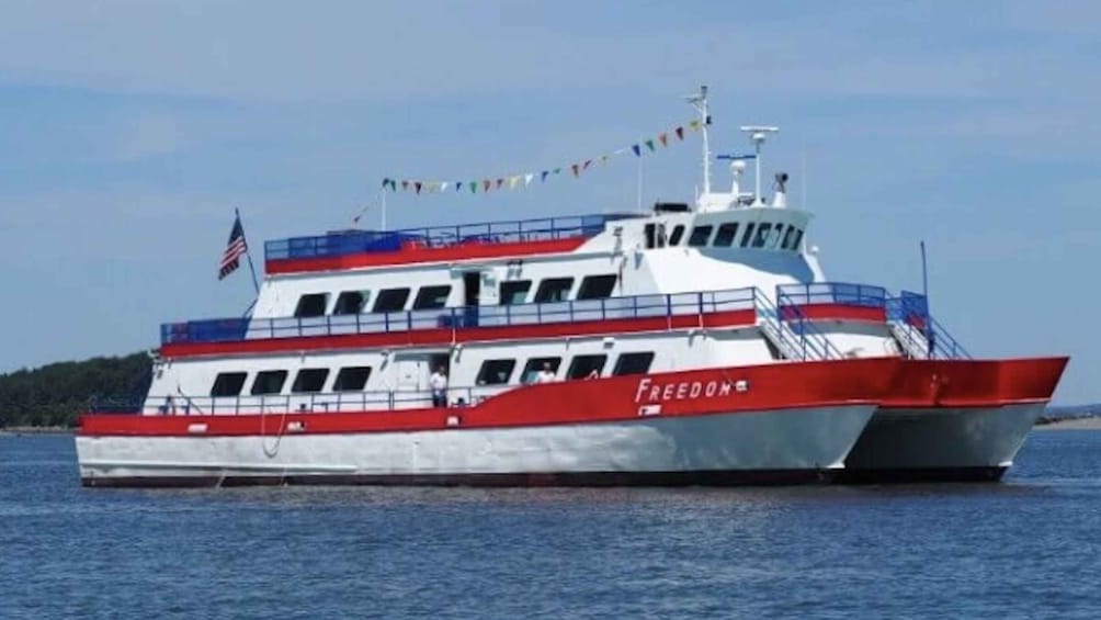 Picture 5 for Activity Boston: Scenic Harbor Cruise (Dog-Friendly)