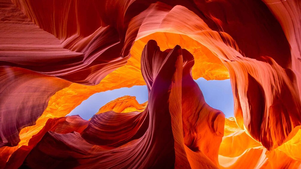 Picture 2 for Activity Las Vegas: Antelope Canyon, Horseshoe Bend Tour with Lunch