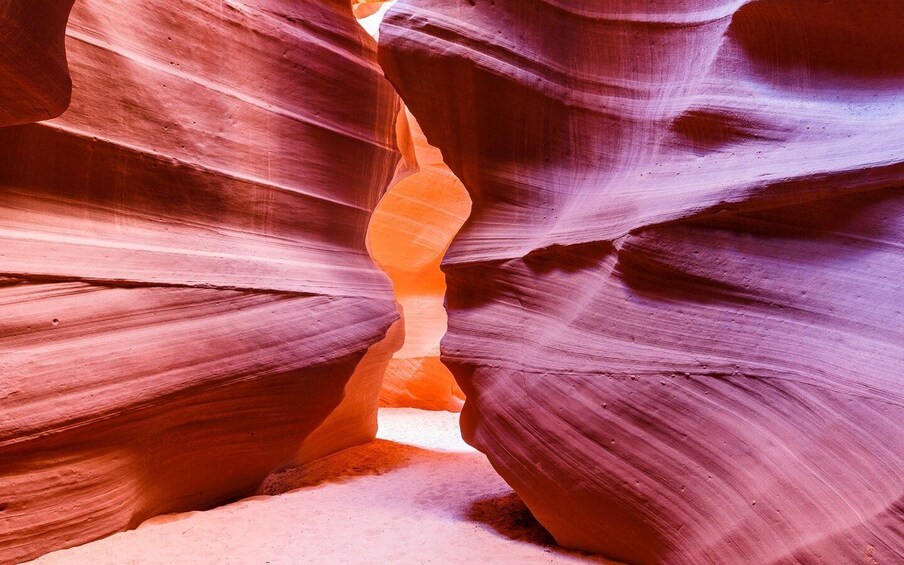 Picture 3 for Activity Las Vegas: Antelope Canyon, Horseshoe Bend Tour with Lunch