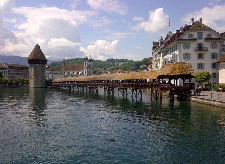 Picture 1 for Activity Luzern City Small-Group Tour incl. Lake Cruise