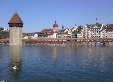 Luzern byrundtur i lille gruppe inkl. krydstogt på søen