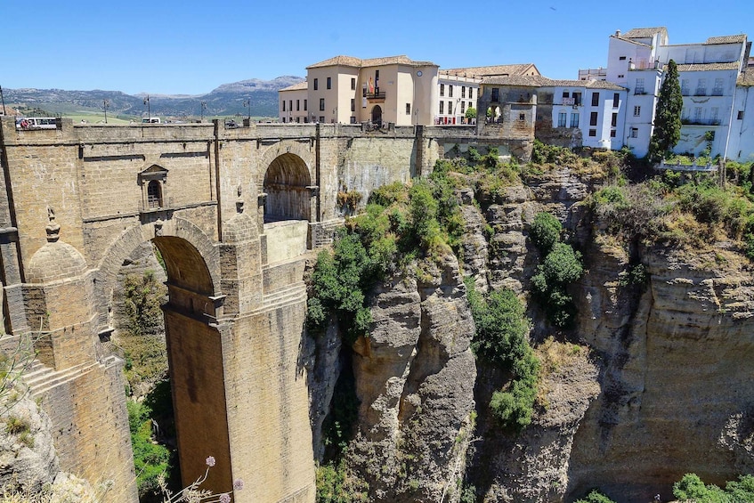 From Cordoba: Private Tour of Ronda with Stop in Setenil