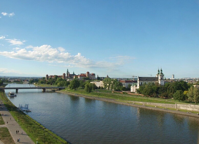 Krakow: Wawel Castle and Cathedral Guided Tour