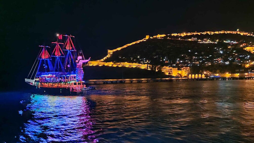 Picture 6 for Activity Alanya: Sunset Cruise with Dinner