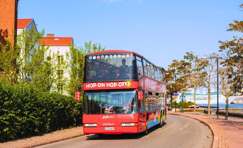 Picture 4 for Activity Helsinki: Hop-On Hop-Off Bus and Sightseeing Boat Tour