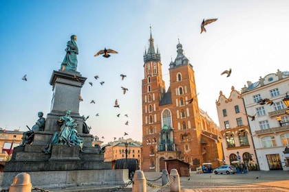 Krakow: Självguidad höjdpunkt Scavenger Hunt & Walking Tour