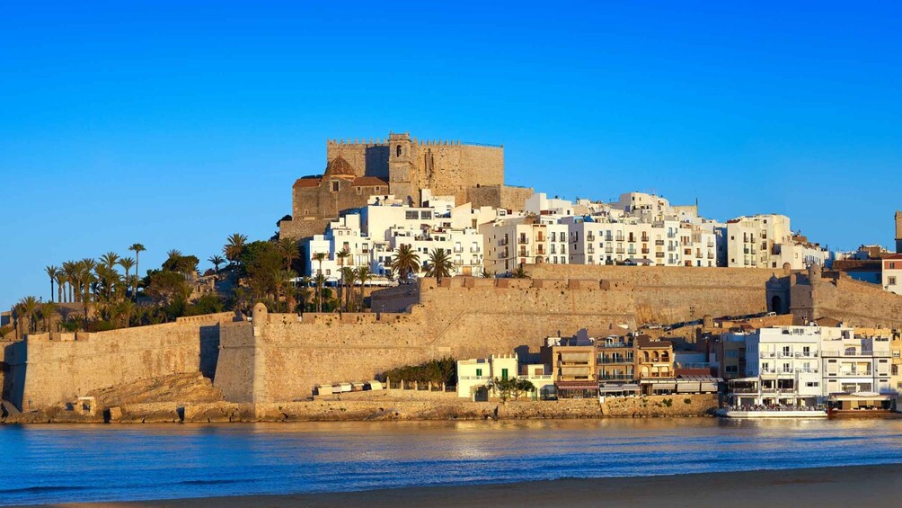 Peñiscola: Castle & Walled City Spanish Guided Tour