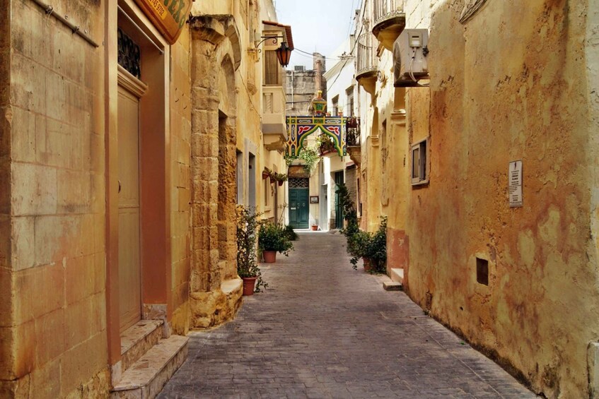 Picture 4 for Activity Valletta: Highlights Self-Guided Scavenger Hunt & City Tour
