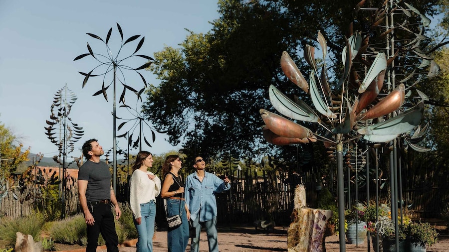 Santa Fe: Canyon Road Arts District Walking Tour