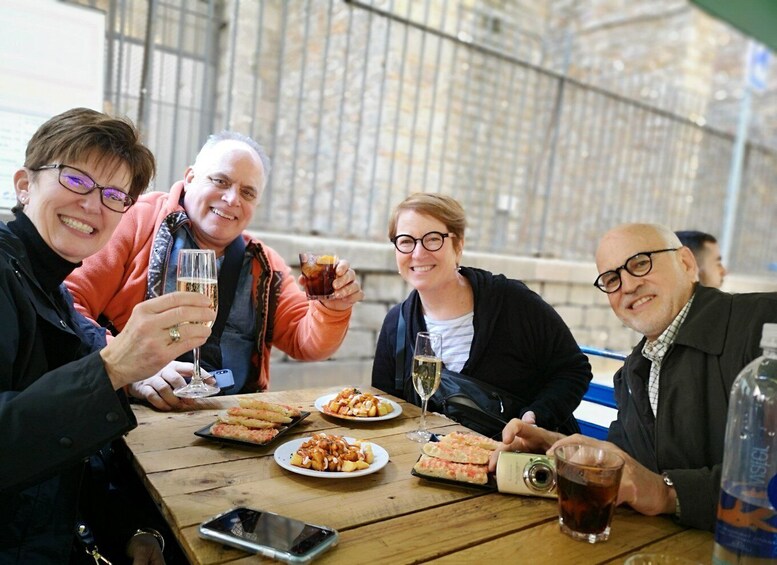 Picture 1 for Activity Barcelona: Foodie Walking Tour with Sagrada Familia Tickets