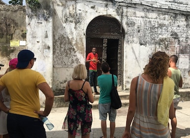 Zanzibar City: Prison Island and Stone Town Walking Tour