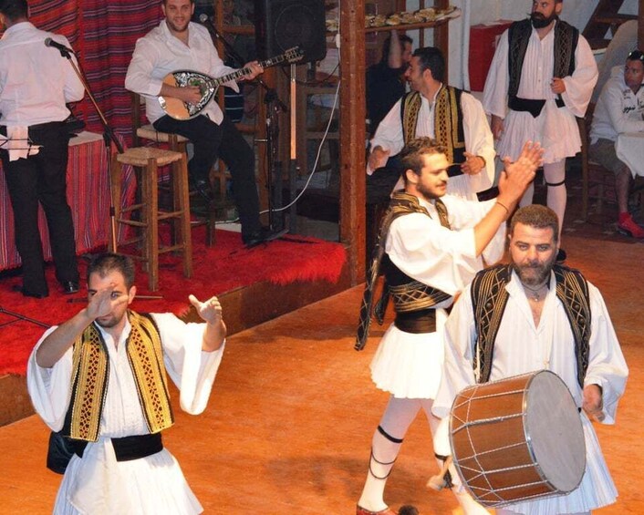 Picture 27 for Activity Heraklion: Cretan Folklore Night with Buffet at Karouzanos