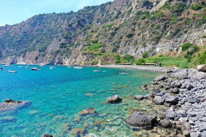 Forio: Bootstour zur Insel Ischia mit Mittagessen und Schwimmen