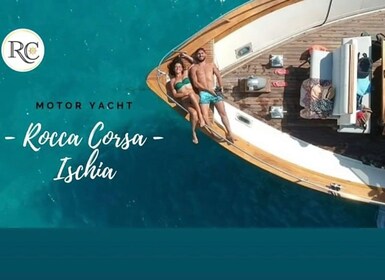 Forio: Båttur til øya Ischia med lokal lunsj og bading