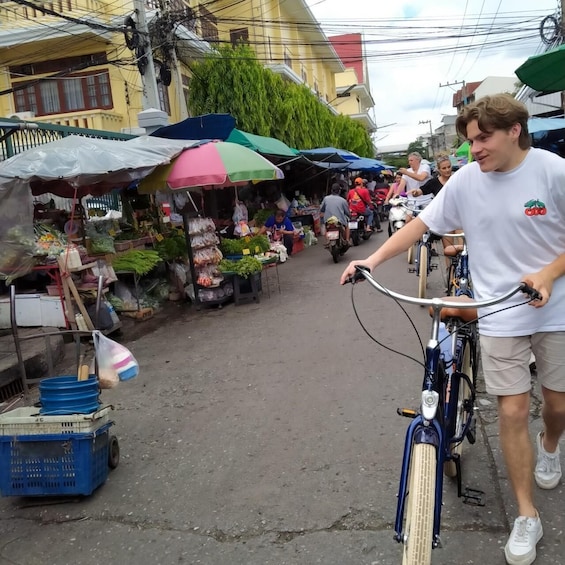 Picture 9 for Activity Chiang Mai City Culture Bicycle Ride