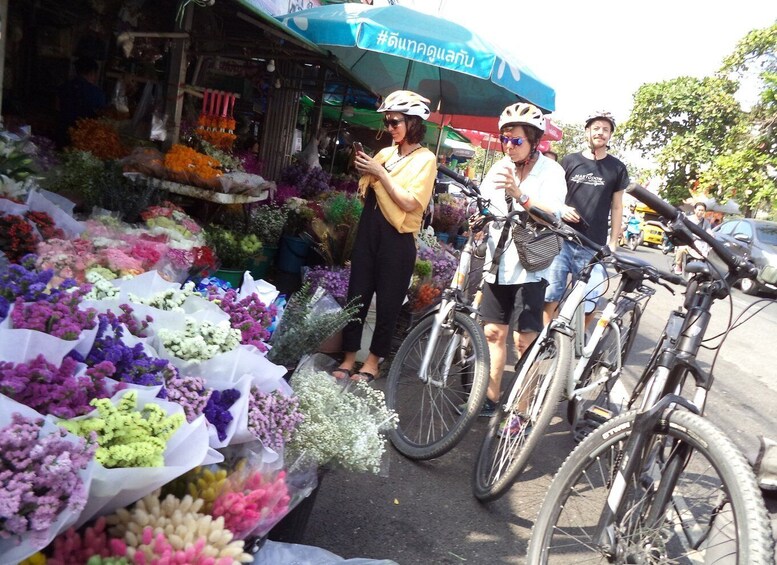 Picture 3 for Activity Chiang Mai City Culture Bicycle Ride