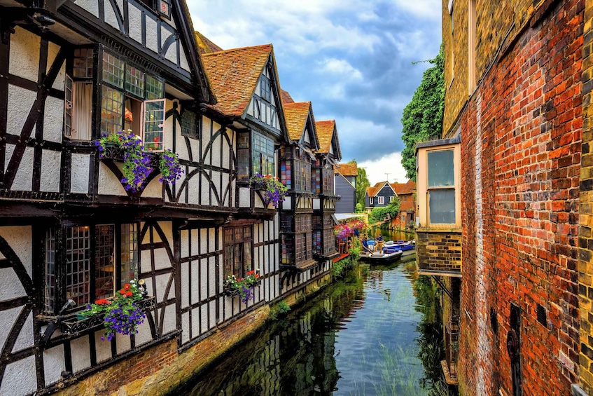 Picture 3 for Activity Canterbury: Walking Tour with Green Badge Guide